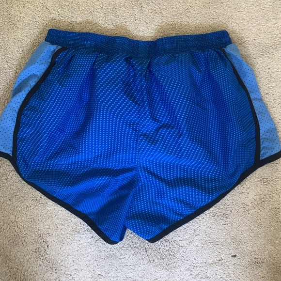 Shorts - Picture 2 of 2